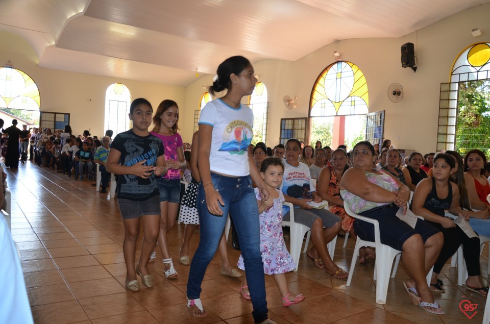 Bispo celebra missa na presença da relíquia de São Luiz Orione