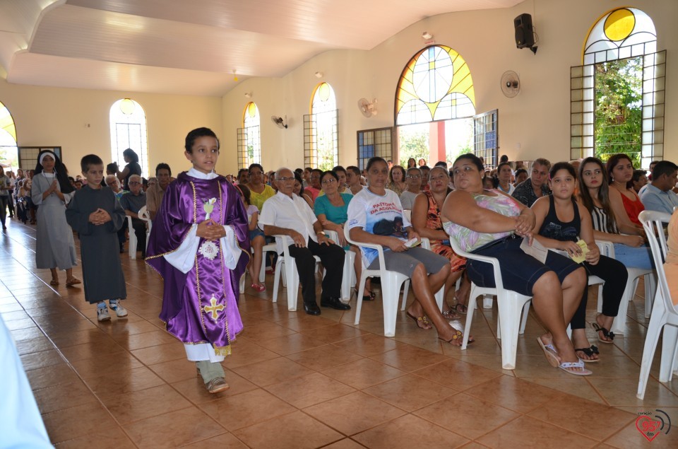 Bispo celebra missa na presença da relíquia de São Luiz Orione