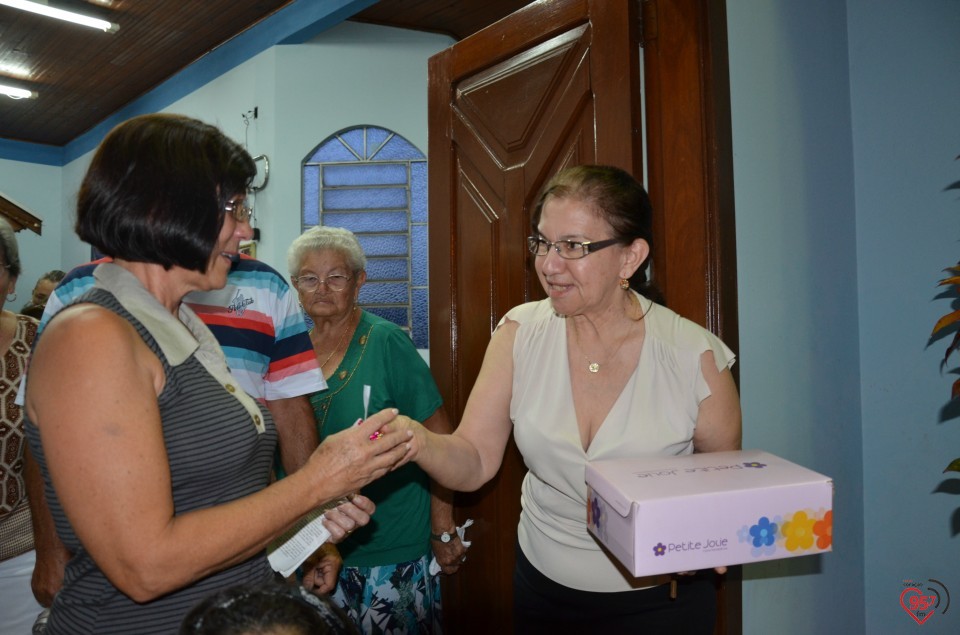 Frei Eterson celebra missa na Capela N. Sra Caacupê