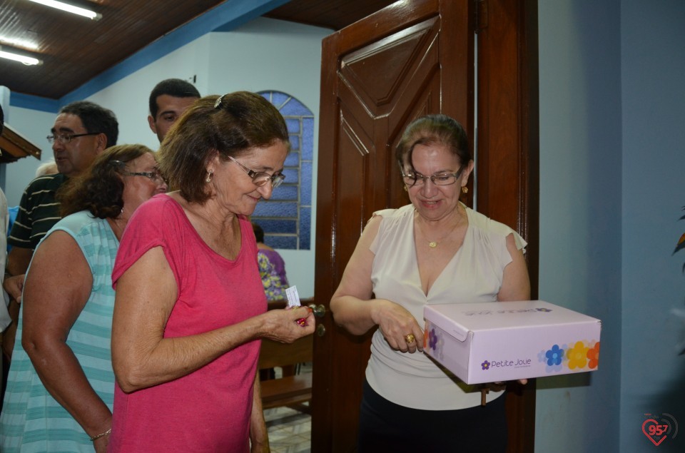 Frei Eterson celebra missa na Capela N. Sra Caacupê