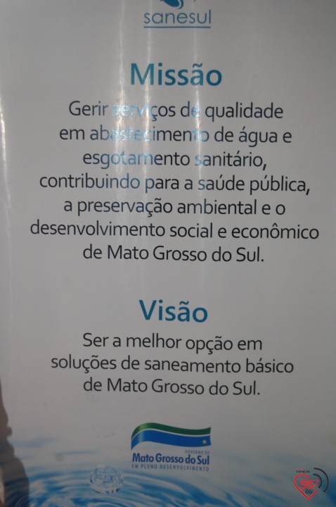 Escola de Dourados realiza plantio de árvore, para celebrar dia mundial da água