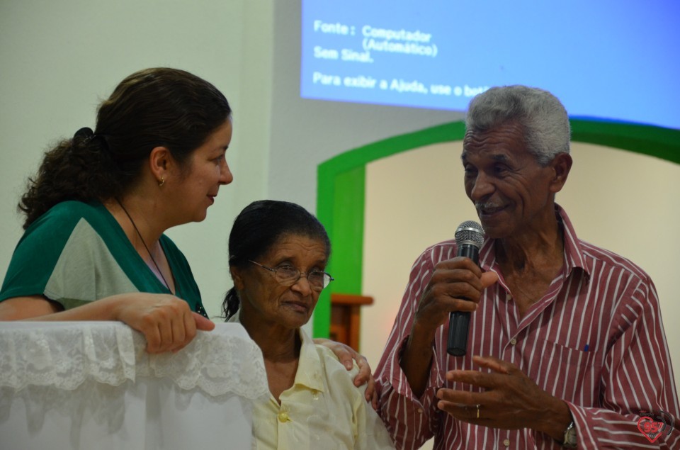 Grupo de Oração da Vila Formosa recebe integrantes da Rádio Coração FM