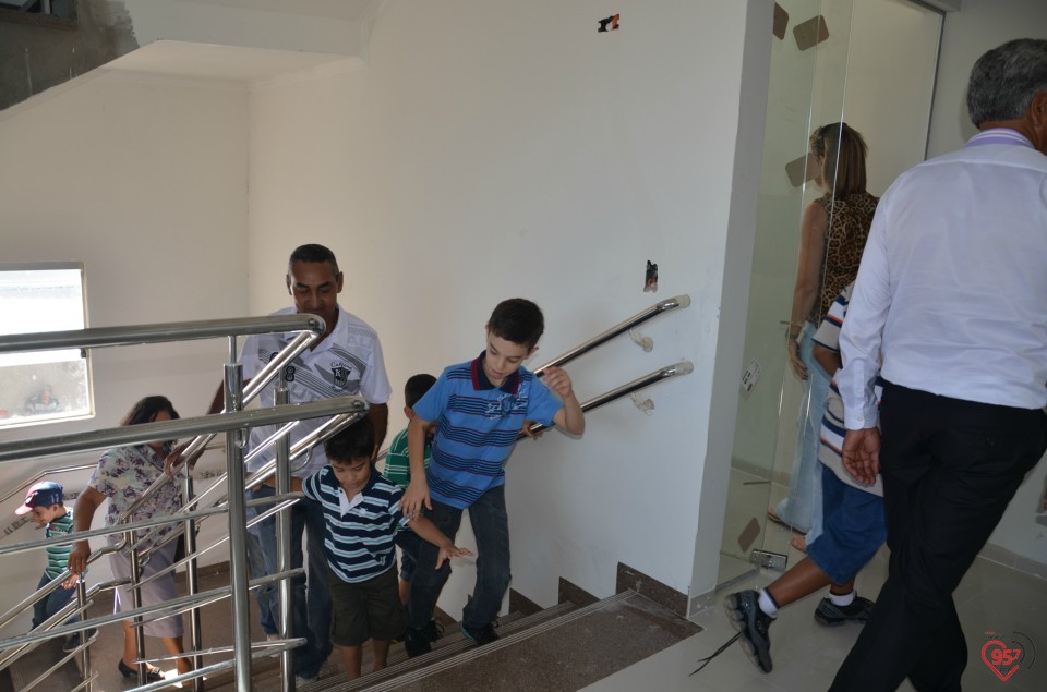 Osmar Caires inaugura edificío em homenagem ao pai, Joaquim Caires