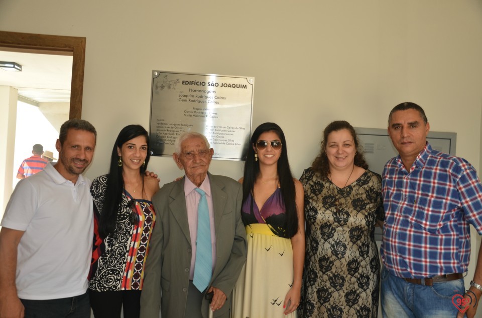Osmar Caires inaugura edificío em homenagem ao pai, Joaquim Caires