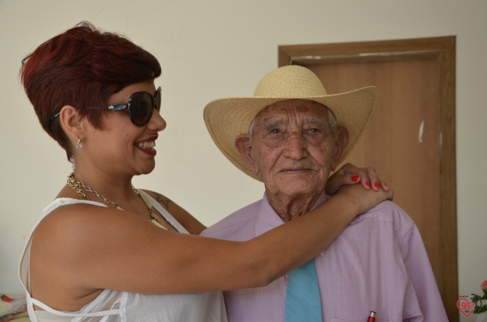 Osmar Caires inaugura edificío em homenagem ao pai, Joaquim Caires