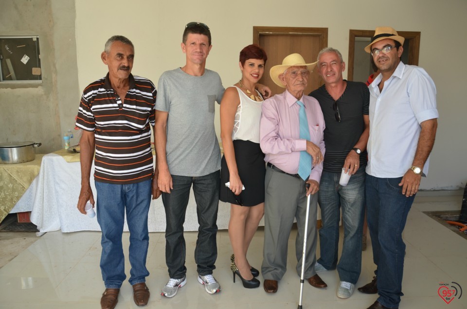 Osmar Caires inaugura edificío em homenagem ao pai, Joaquim Caires
