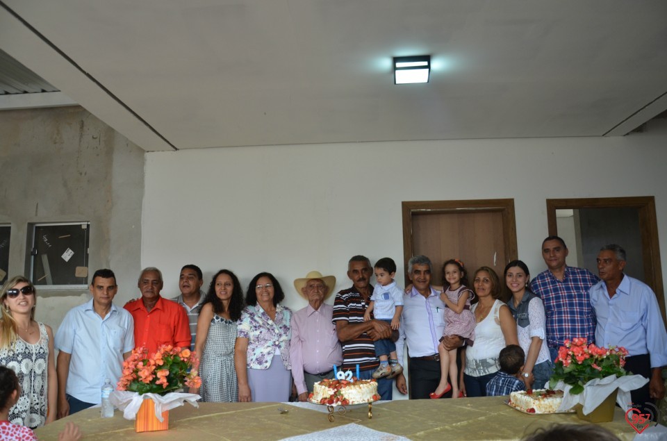 Osmar Caires inaugura edificío em homenagem ao pai, Joaquim Caires