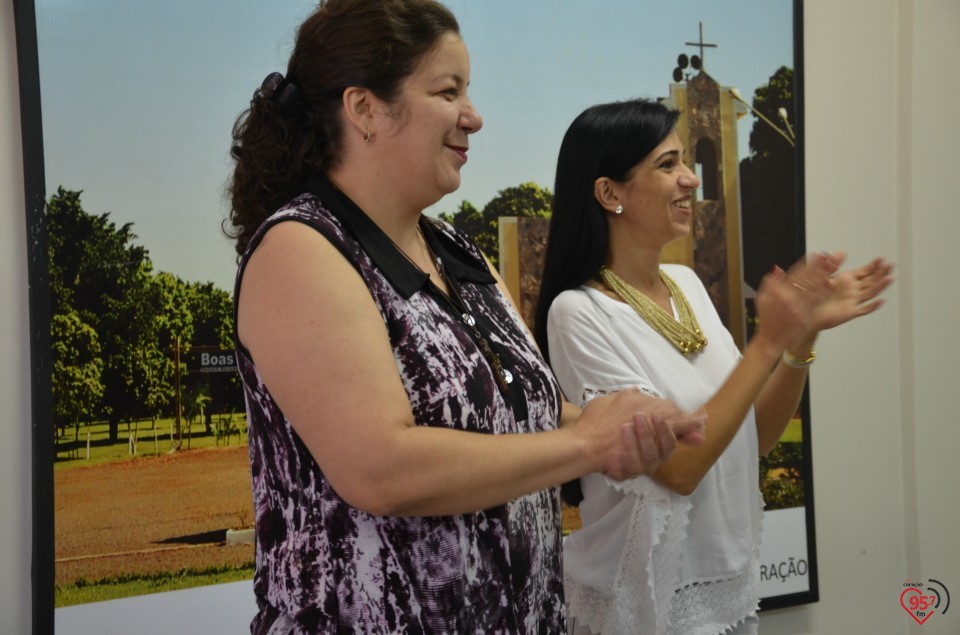Colegas parabenizam aniversariantes da Rádio Coração