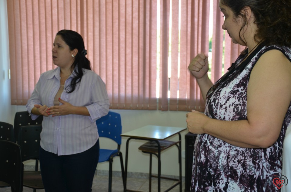 Colegas parabenizam aniversariantes da Rádio Coração