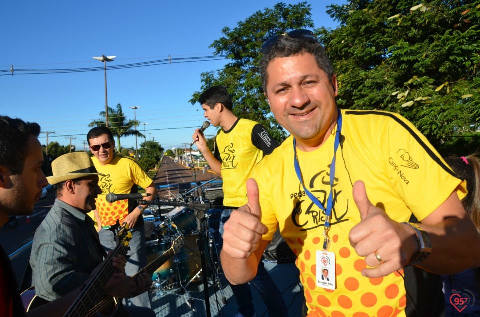 2° 'Pedal Cristo' reúne centenas de ciclistas em Dourados