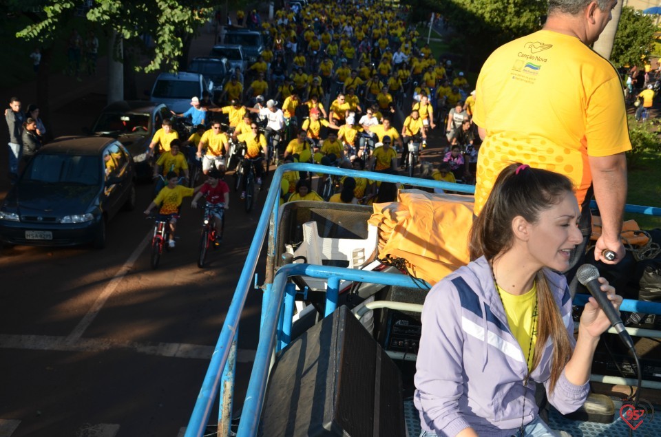 2° 'Pedal Cristo' reúne centenas de ciclistas em Dourados
