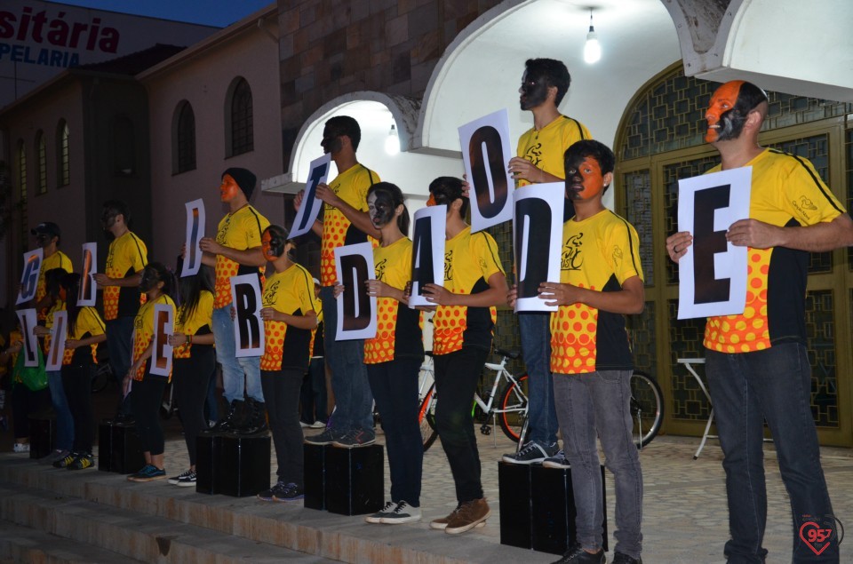 2° 'Pedal Cristo' reúne centenas de ciclistas em Dourados