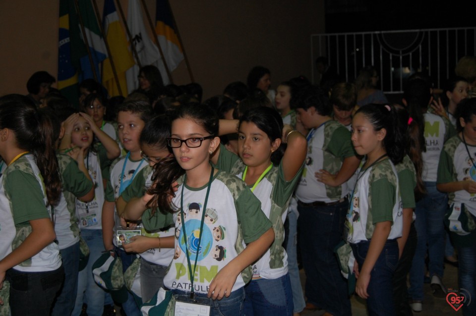 Grande público prestigia tradicional festa Junina da EIC