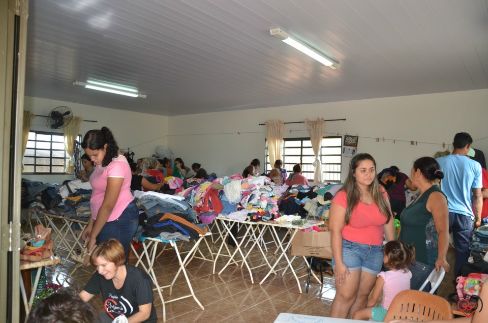 Bazar da pechincha em Montese