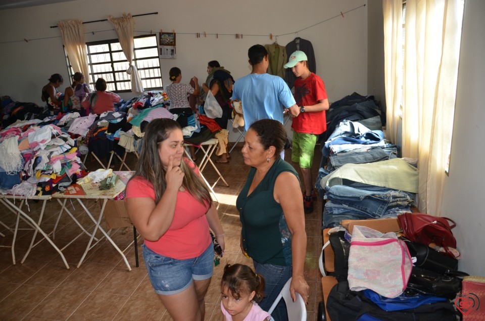 Bazar da pechincha em Montese