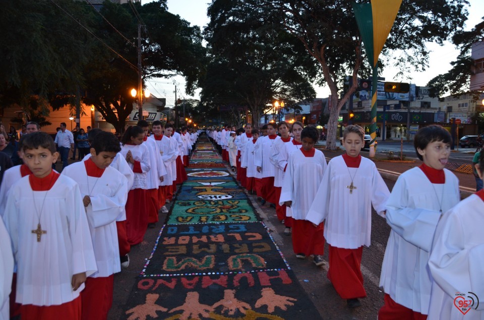 Celebração de Corpus Christi em Dourados