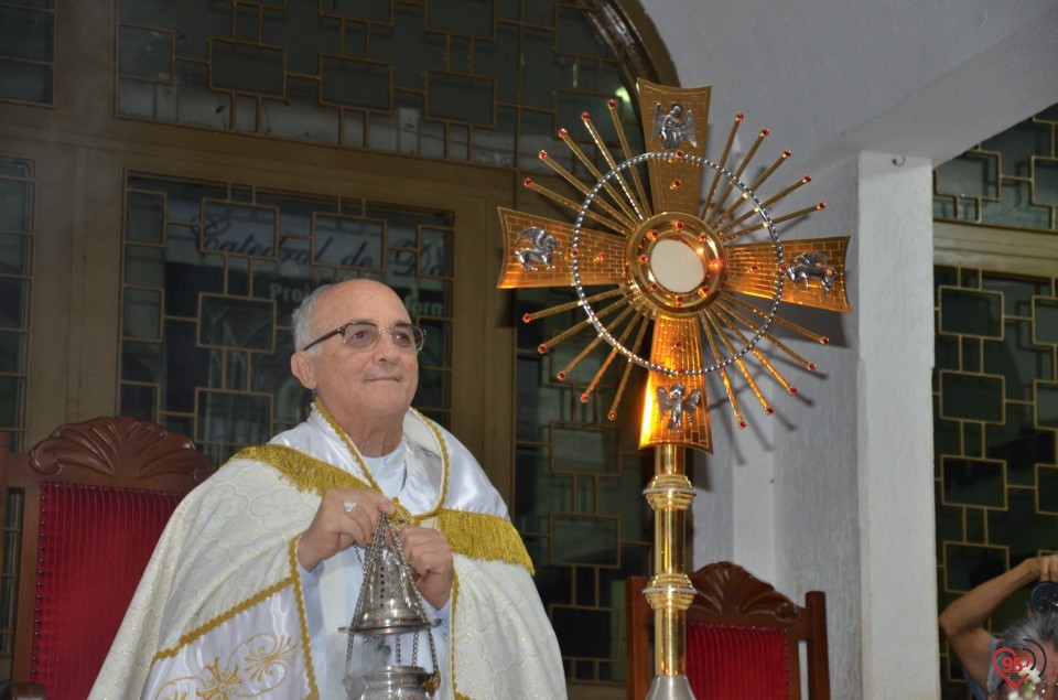 Celebração de Corpus Christi em Dourados