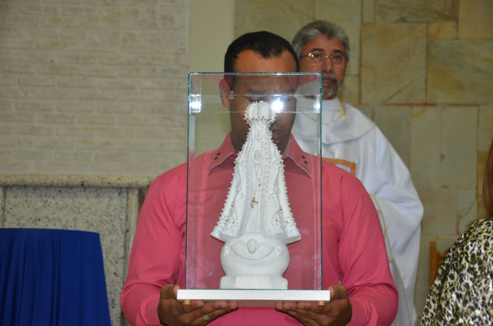 Padre Otair : 20 anos de sacerdócio com muitas homenagens