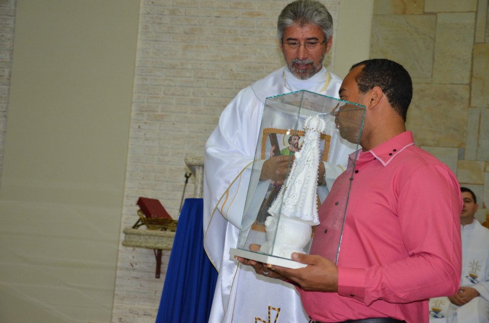 Padre Otair : 20 anos de sacerdócio com muitas homenagens