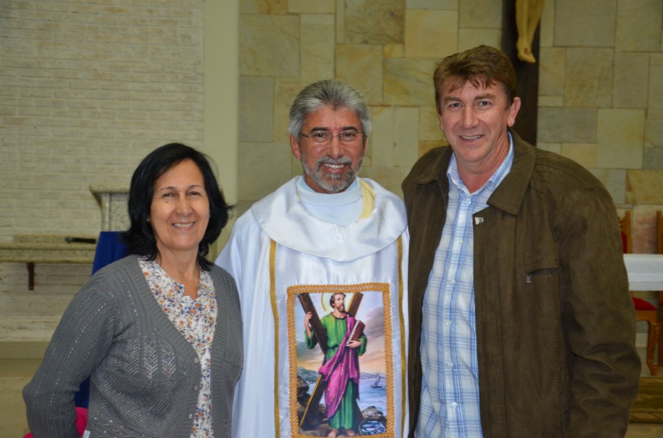 Padre Otair : 20 anos de sacerdócio com muitas homenagens