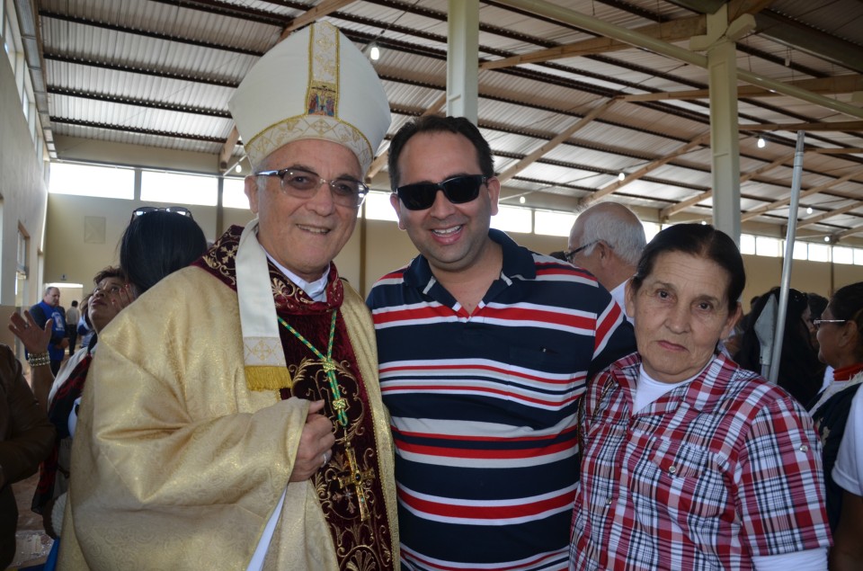 Milhares de fiéis prestigiam 15ª romaria do Sagrado Coração de Jesus