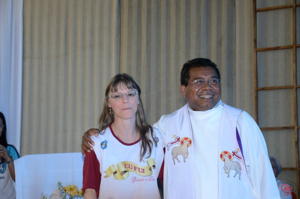 Padre Gregório comemora mais um ano de vida e recebe o carinho dos amigos