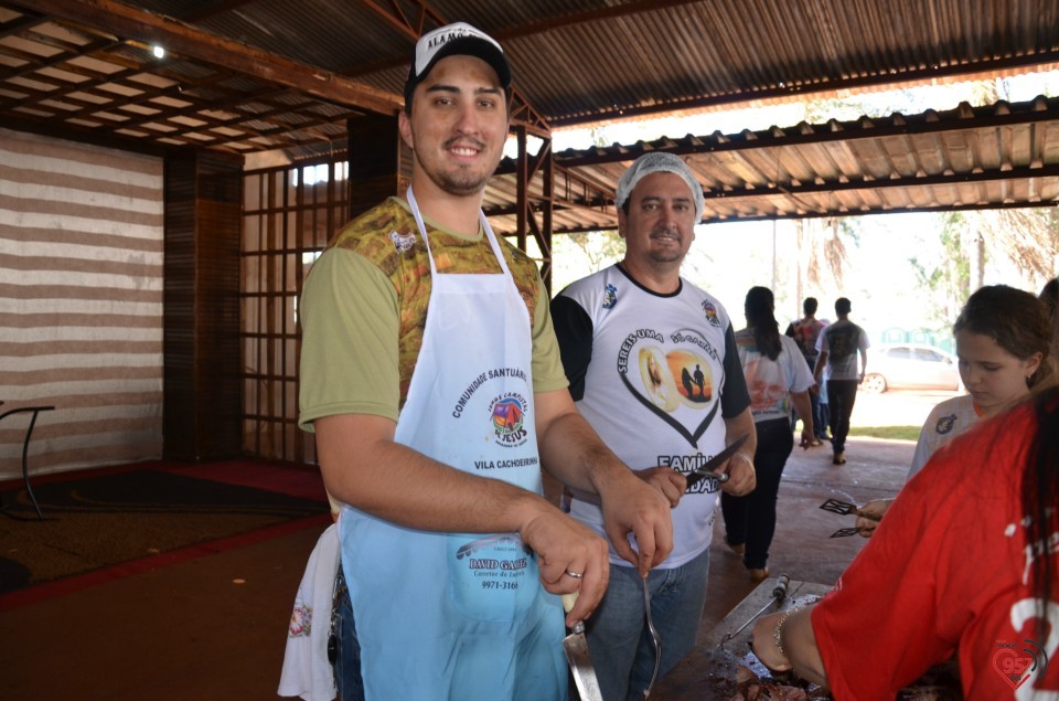 Padre Gregório comemora mais um ano de vida e recebe o carinho dos amigos
