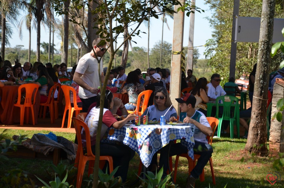 Padre Gregório comemora mais um ano de vida e recebe o carinho dos amigos