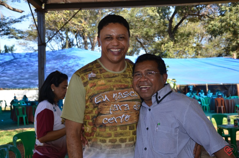 Padre Gregório comemora mais um ano de vida e recebe o carinho dos amigos