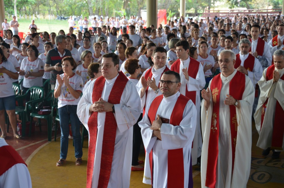 1400 pessoas no 'encontrão dos catequistas' na EIC