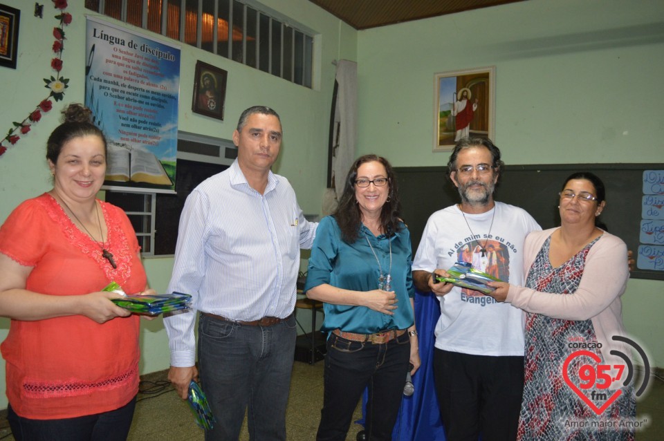 Voluntários de Itaporã avaliam ano de 2014 na Rádio Coração