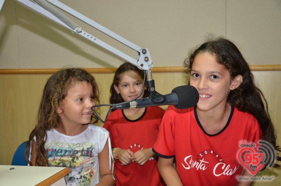 Coral Santa Clara se apresenta na Rádio Coração
