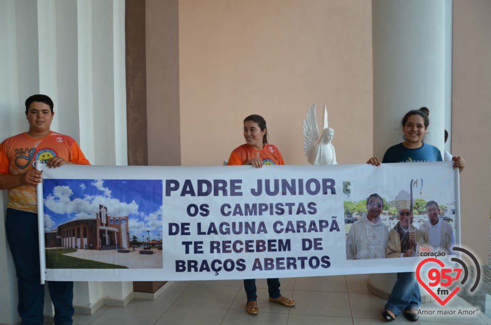 Posse Pe. Junior Caetano na Paróquia Cristo Rei