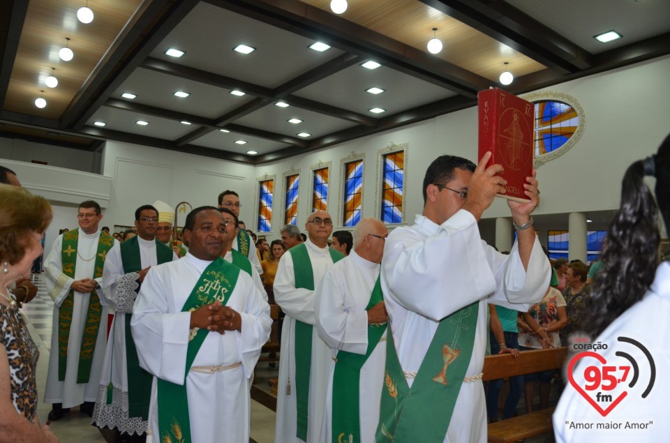 Posse Pe. Junior Caetano na Paróquia Cristo Rei