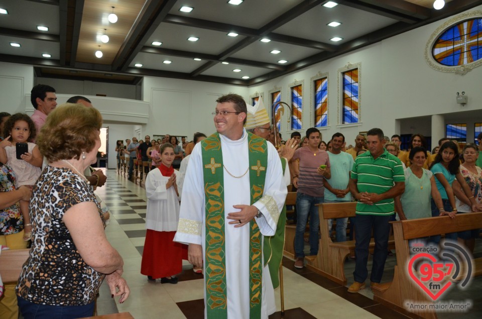 Posse Pe. Junior Caetano na Paróquia Cristo Rei