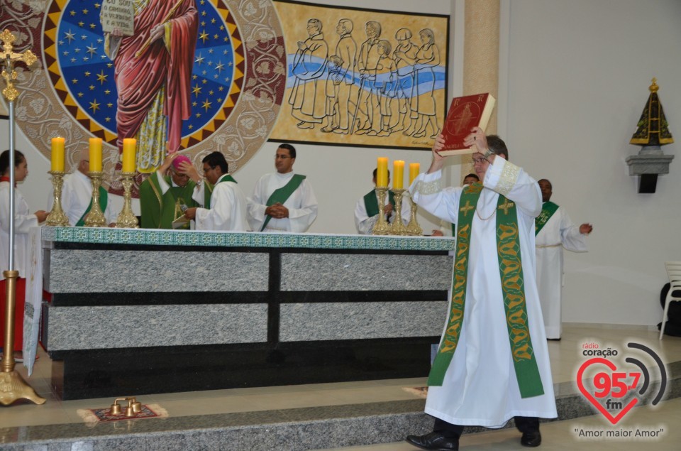 Posse Pe. Junior Caetano na Paróquia Cristo Rei