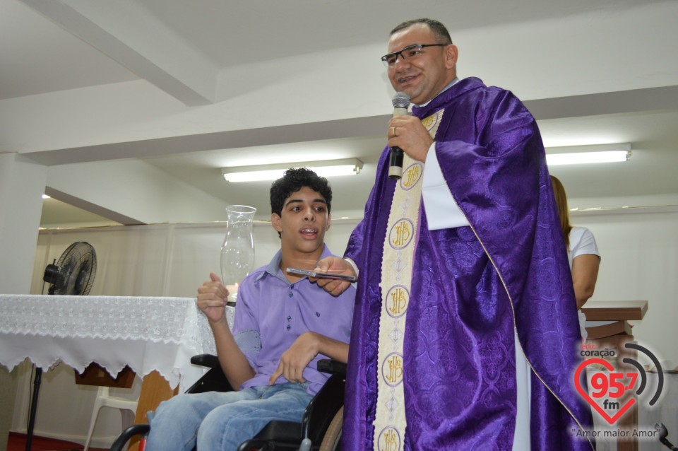 Rafael Diego lança novo CD na Catedral
