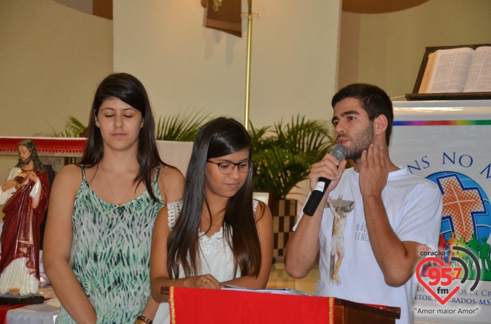 Encerramento do 32º Cursilho para Jovens da Diocese de Dourados