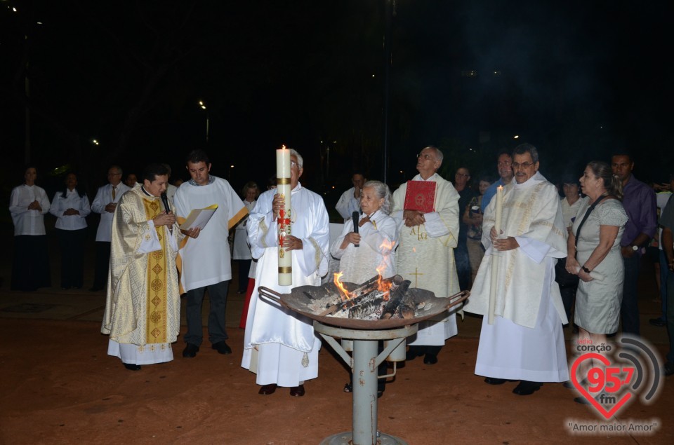 Missa do Fogo Santo na Catedral