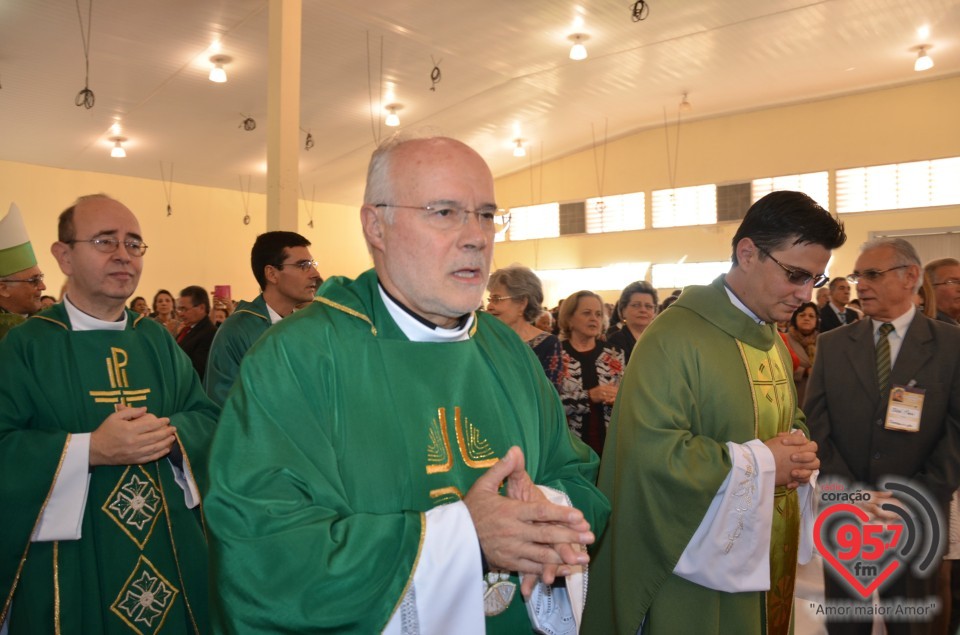 Missa dos 40 anos do Caminho neocatecumenal de Dourados