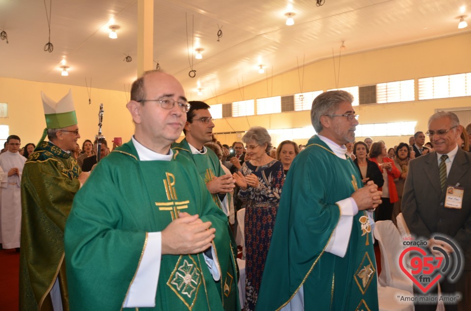 Missa dos 40 anos do Caminho neocatecumenal de Dourados