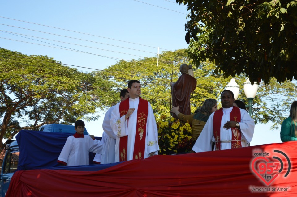Carreata de São Cristóvão mobiliza fiéis e motoristas em Dourados