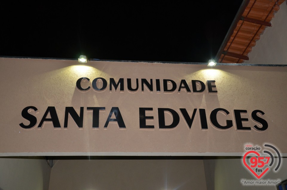 Dom Redovino preside missa na comunidade Santa Edviges