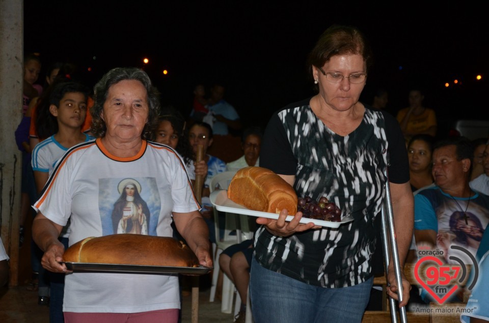 Dom Redovino preside missa na comunidade Santa Edviges