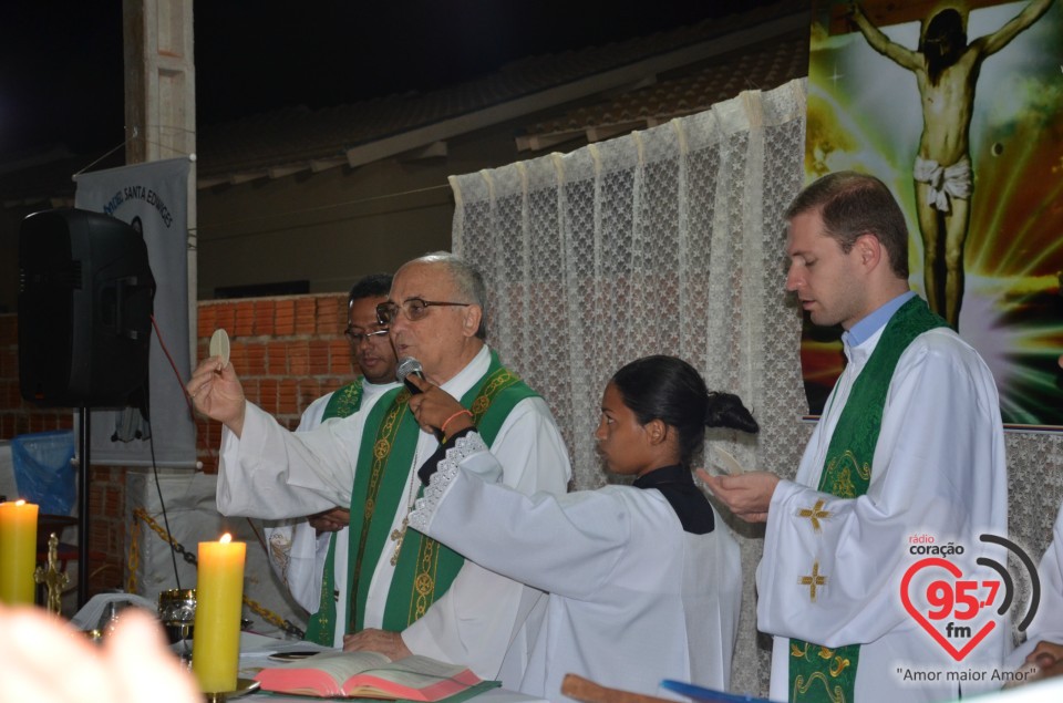 Dom Redovino preside missa na comunidade Santa Edviges