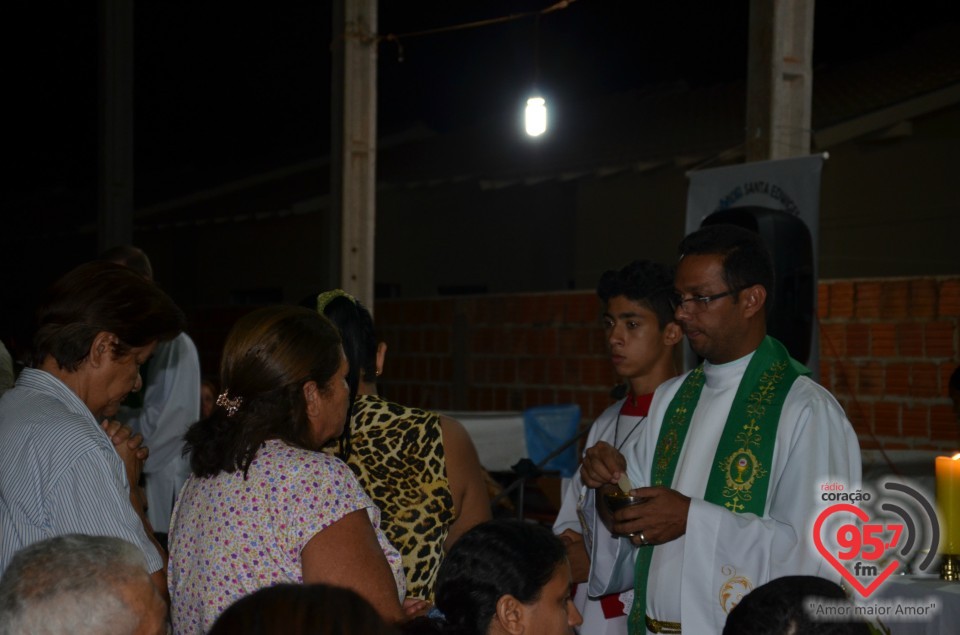 Dom Redovino preside missa na comunidade Santa Edviges