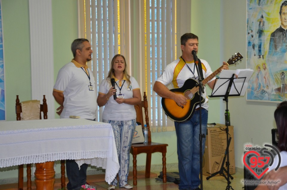 Equipes de Nossa Senhora realizam retiro em Campo Grande