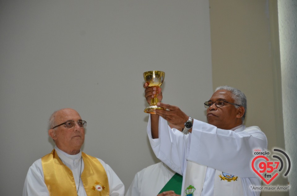 Monsenhor Henrique celebra 2ª missa em Dourados