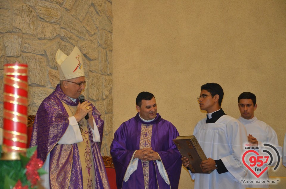 Pe. Pedro assume paróquia São João Batista