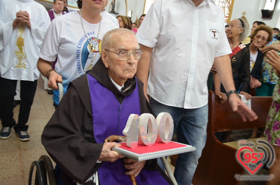 Missa em ação de graças pelos 100 anos do Frei Mateus